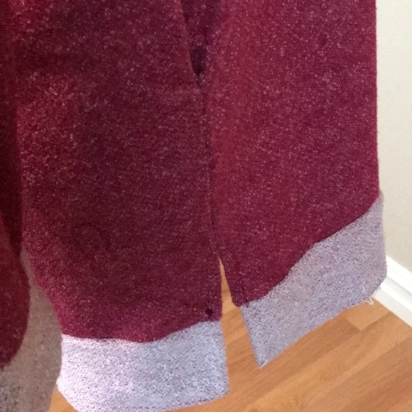 Bellamie Women's Large Scoop Neck Tunic Top Maroon Two Tone Elbow Patches Cozy - Picture 5 of 6